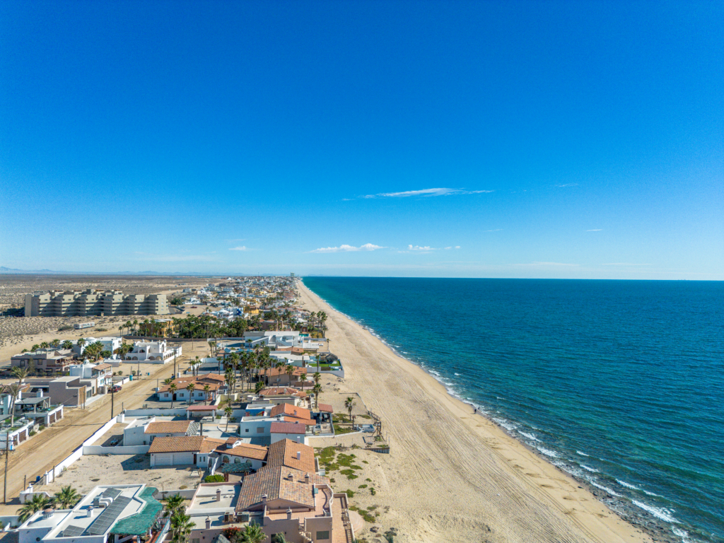 Aerial view of Puerto Peñasco showing beachfront homes